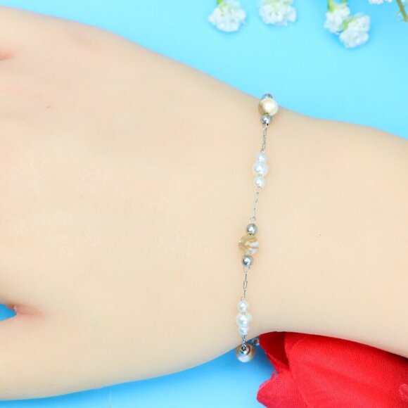 Chic & Stylish Bracelet – A Thoughtful Gift for Women and Girls, DYC1395 - Picture 3 of 7